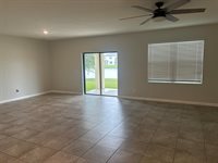 6270 NW Regent Street, Port Saint Lucie, FL 34983