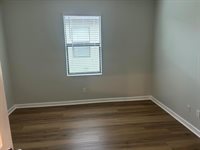 6270 NW Regent Street, Port Saint Lucie, FL 34983