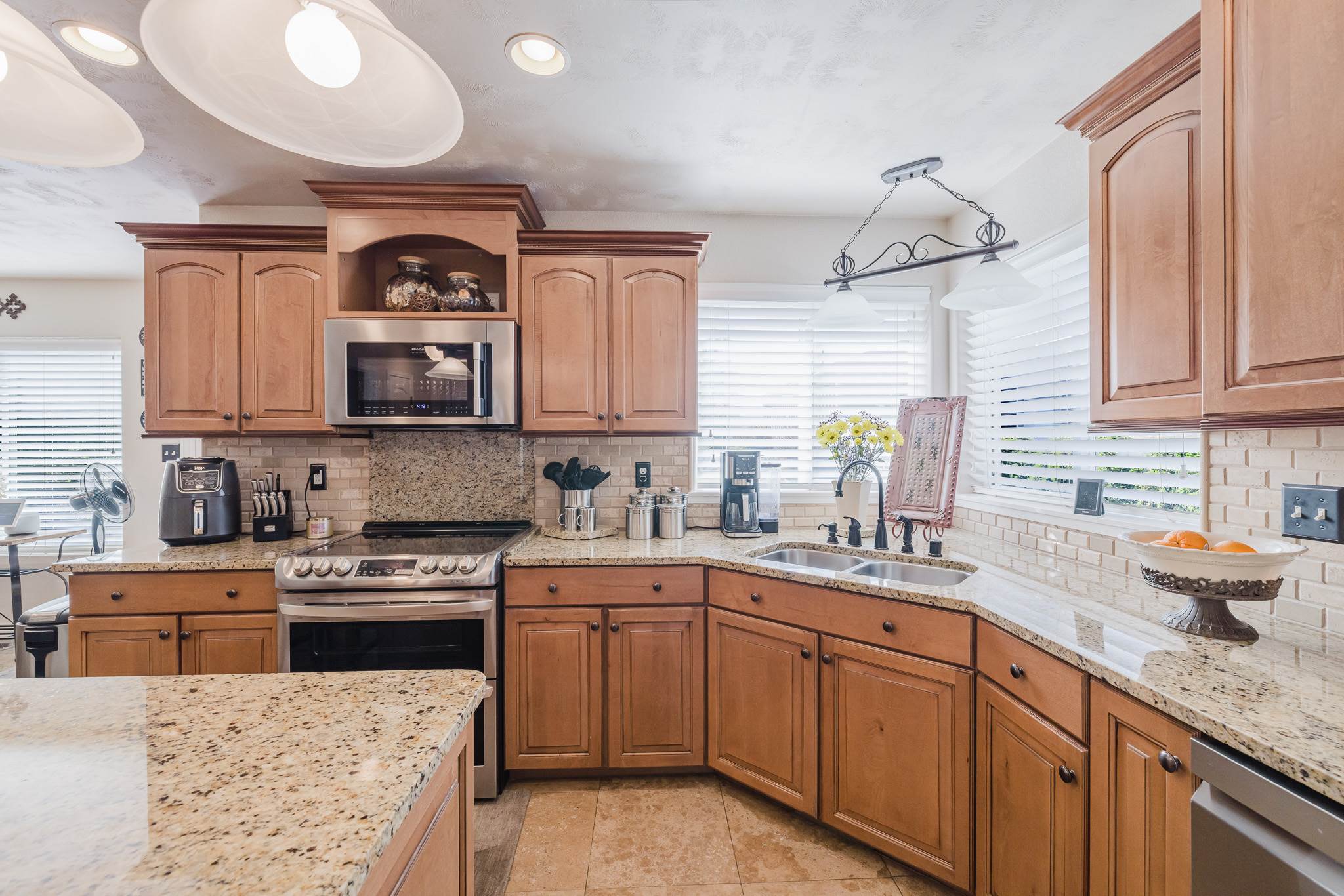 2035 Royal Crest Drive, Elko, NV 89801