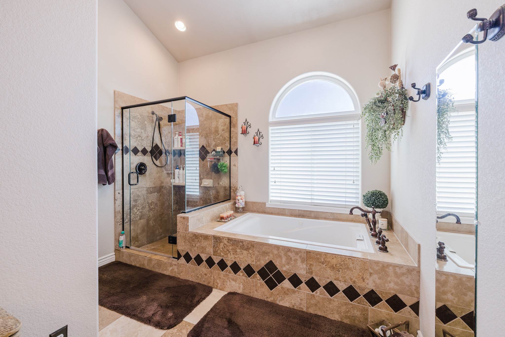 2035 Royal Crest Drive, Elko, NV 89801