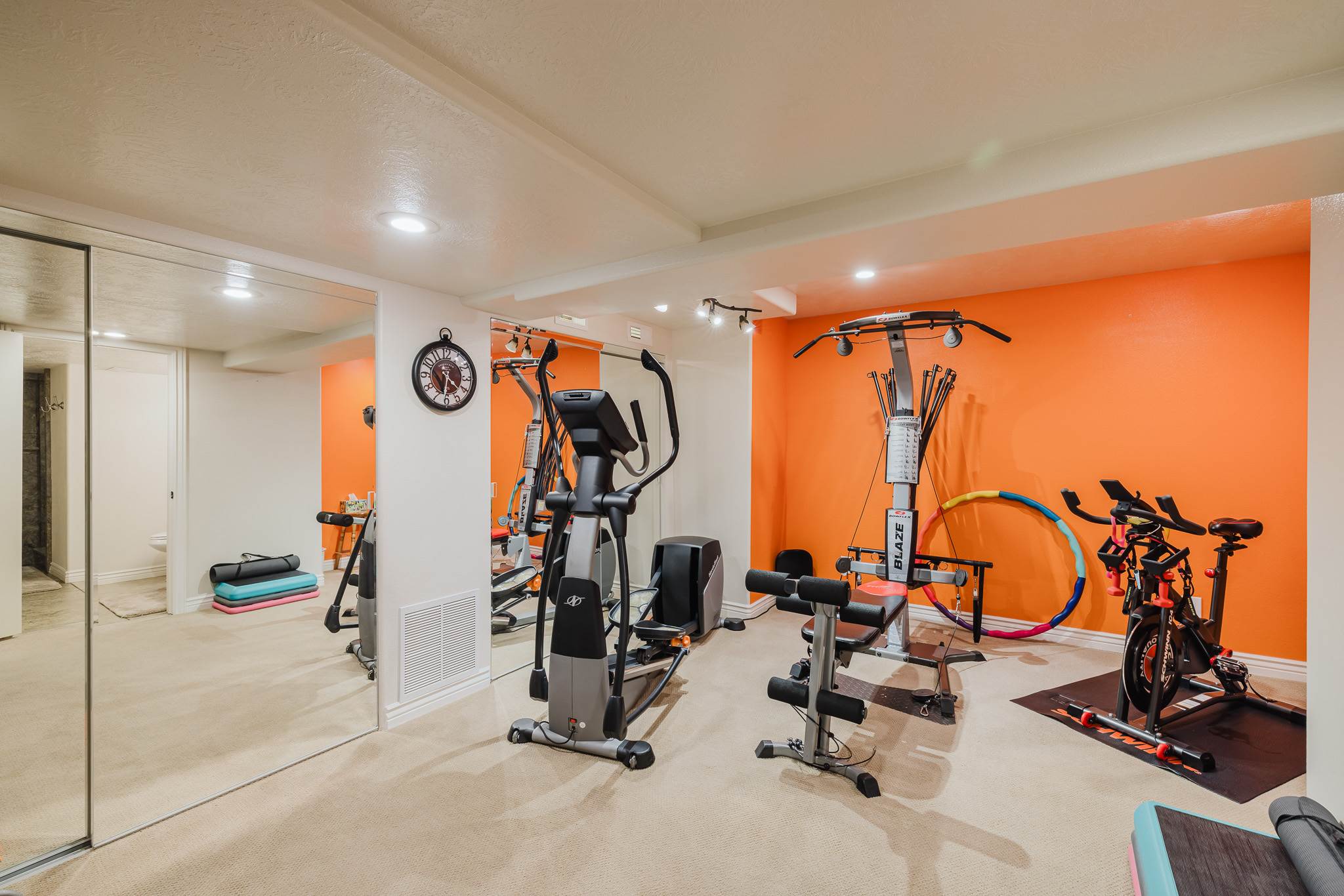 2035 Royal Crest Drive, Elko, NV 89801