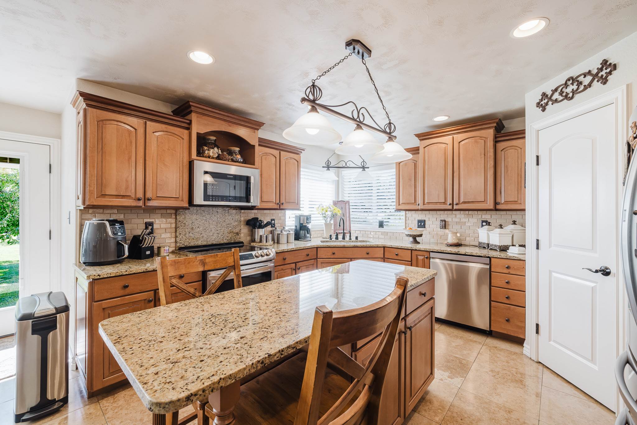 2035 Royal Crest Drive, Elko, NV 89801