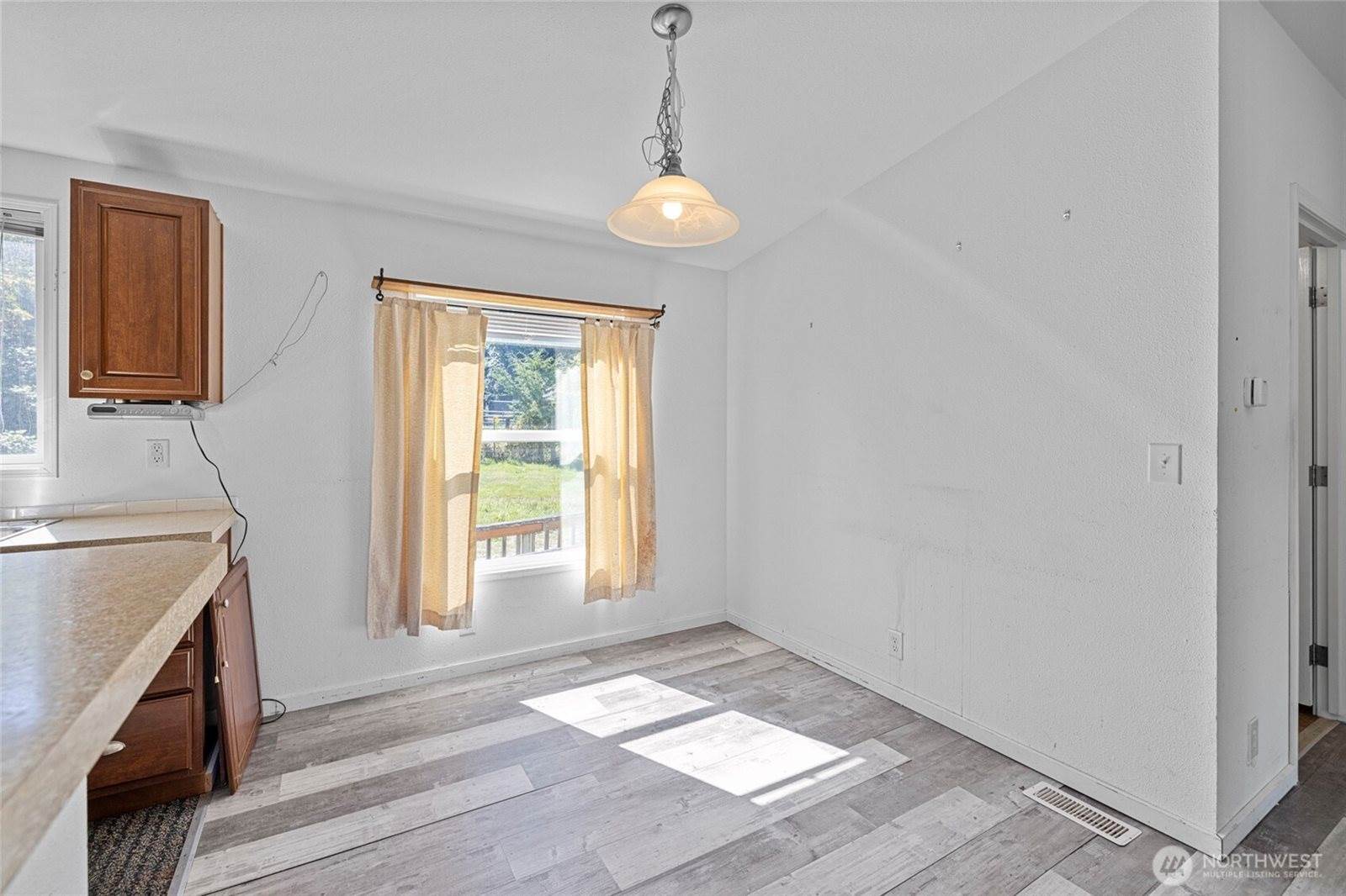 5824 Haddon Lane, Anacortes, WA 98221