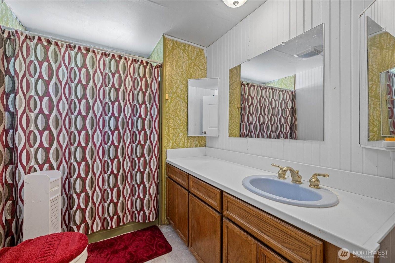 5824 Haddon Lane, Anacortes, WA 98221