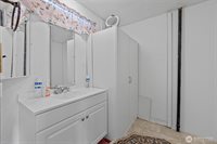 5824 Haddon Lane, Anacortes, WA 98221