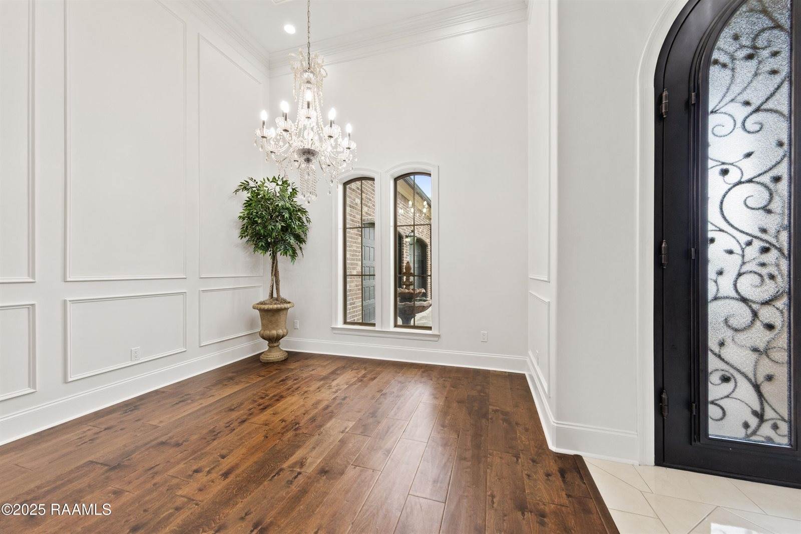 211 Rue De Chambery, Broussard, LA 70518