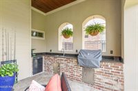 211 Rue De Chambery, Broussard, LA 70518