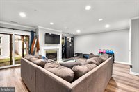 10030 Vanderbilt Circle, Rockville, MD 20850