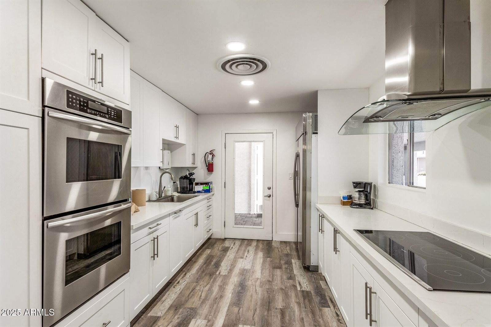 2929 East Main Street, Mesa, AZ 85213