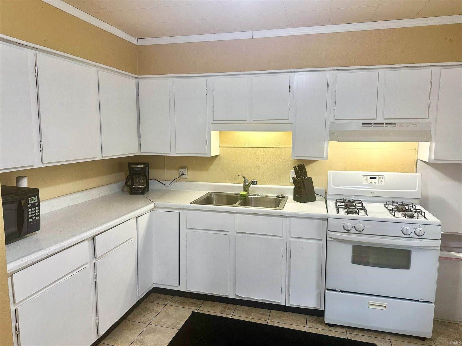 505 E Conger Street, Hartford City, IN 47348