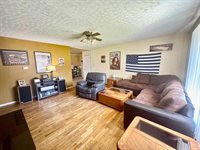 505 E Conger Street, Hartford City, IN 47348