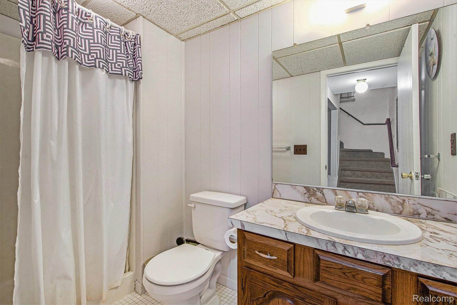 25351 Franklin Terrace, SouthLyonCity_Oakland, MI 48178