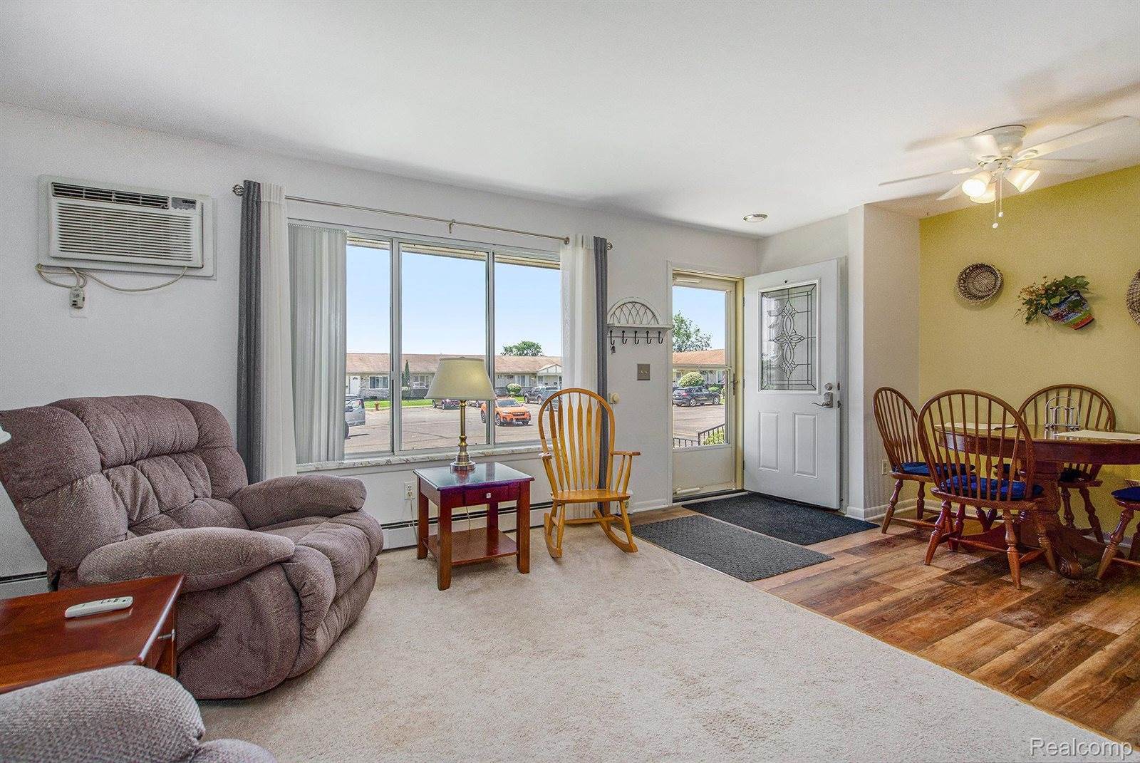 25351 Franklin Terrace, SouthLyonCity_Oakland, MI 48178