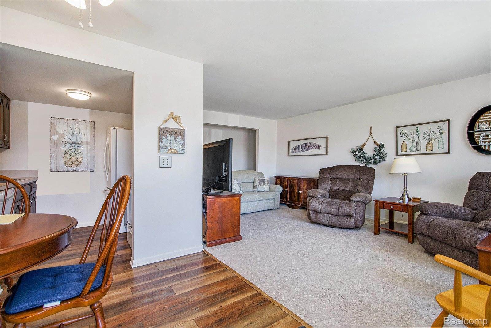 25351 Franklin Terrace, SouthLyonCity_Oakland, MI 48178