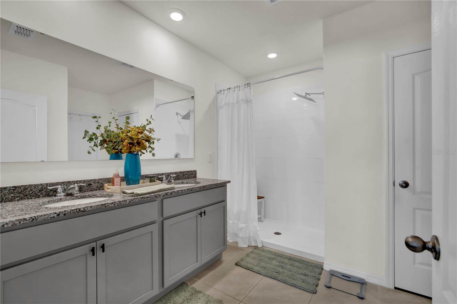 2243 Tay Wes Dr, Saint Cloud, FL 34771