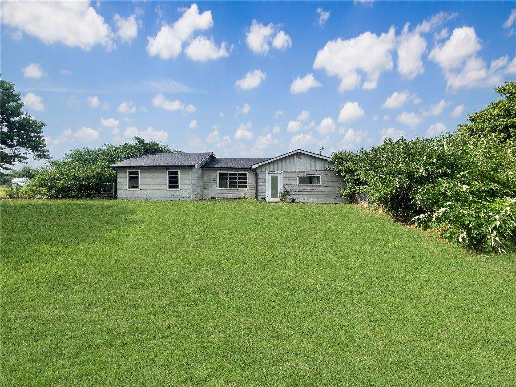 16763 Mesquite Road, Lindsay, OK 73052