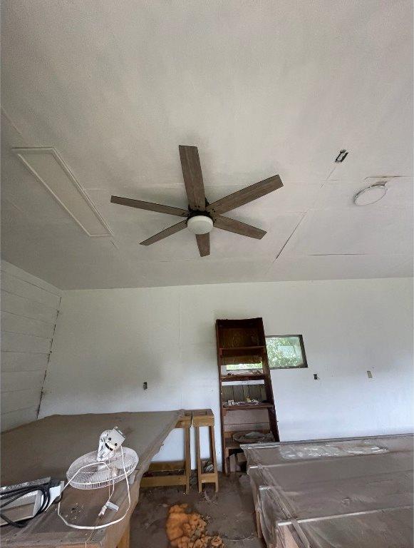 16763 Mesquite Road, Lindsay, OK 73052