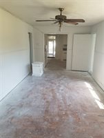 16763 Mesquite Road, Lindsay, OK 73052