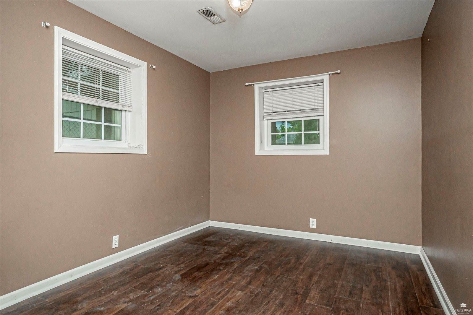 716 West 10th Street, Junction City, KS 66441