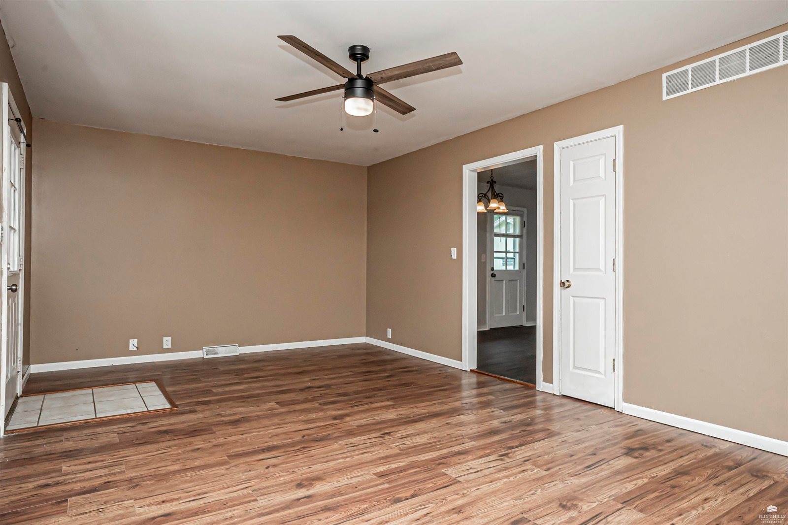 716 West 10th Street, Junction City, KS 66441