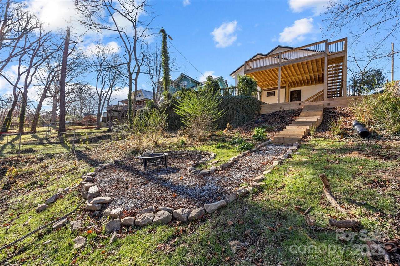 100 Brevard Road, Asheville, NC 28806