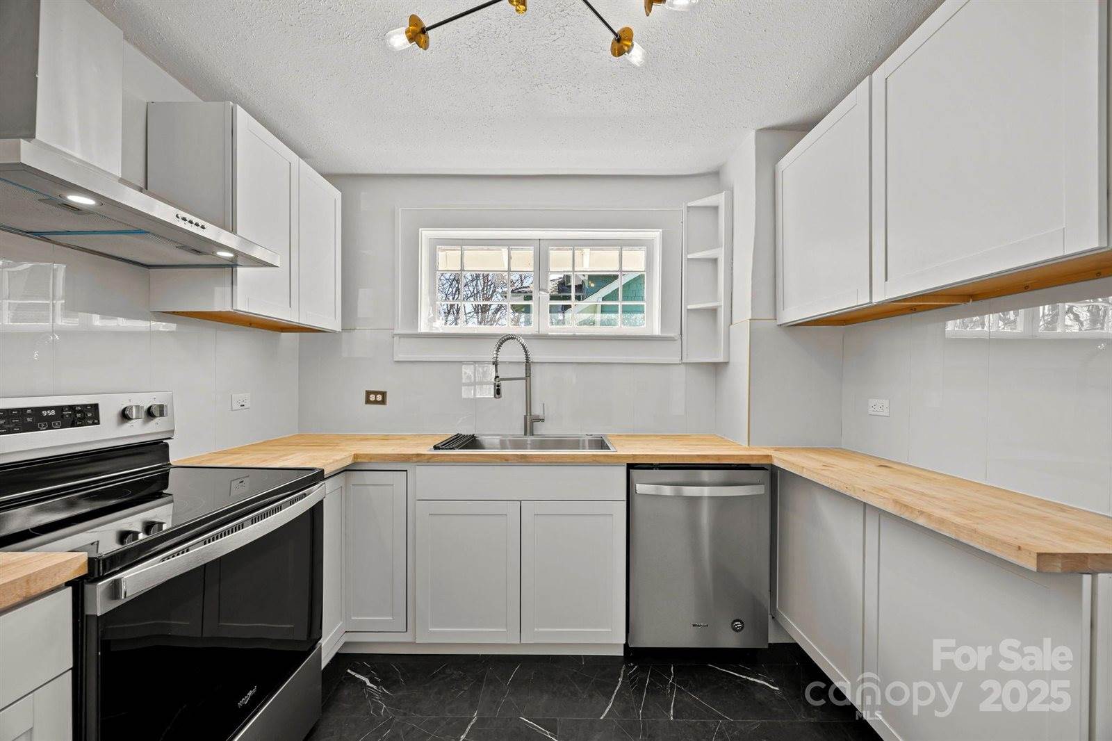 100 Brevard Road, Asheville, NC 28806