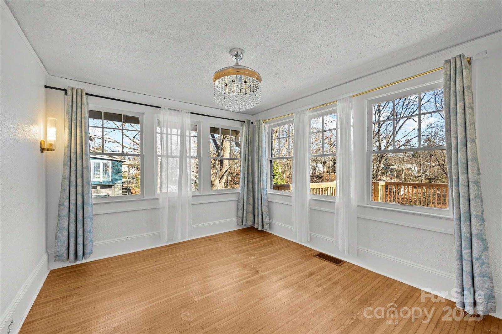 100 Brevard Road, Asheville, NC 28806