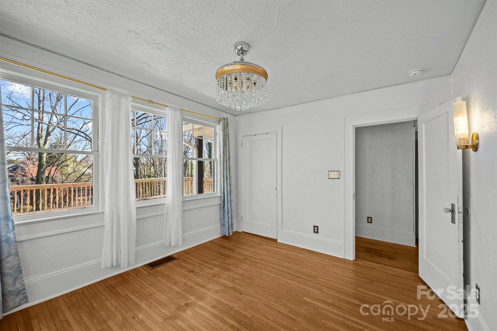 100 Brevard Road, Asheville, NC 28806