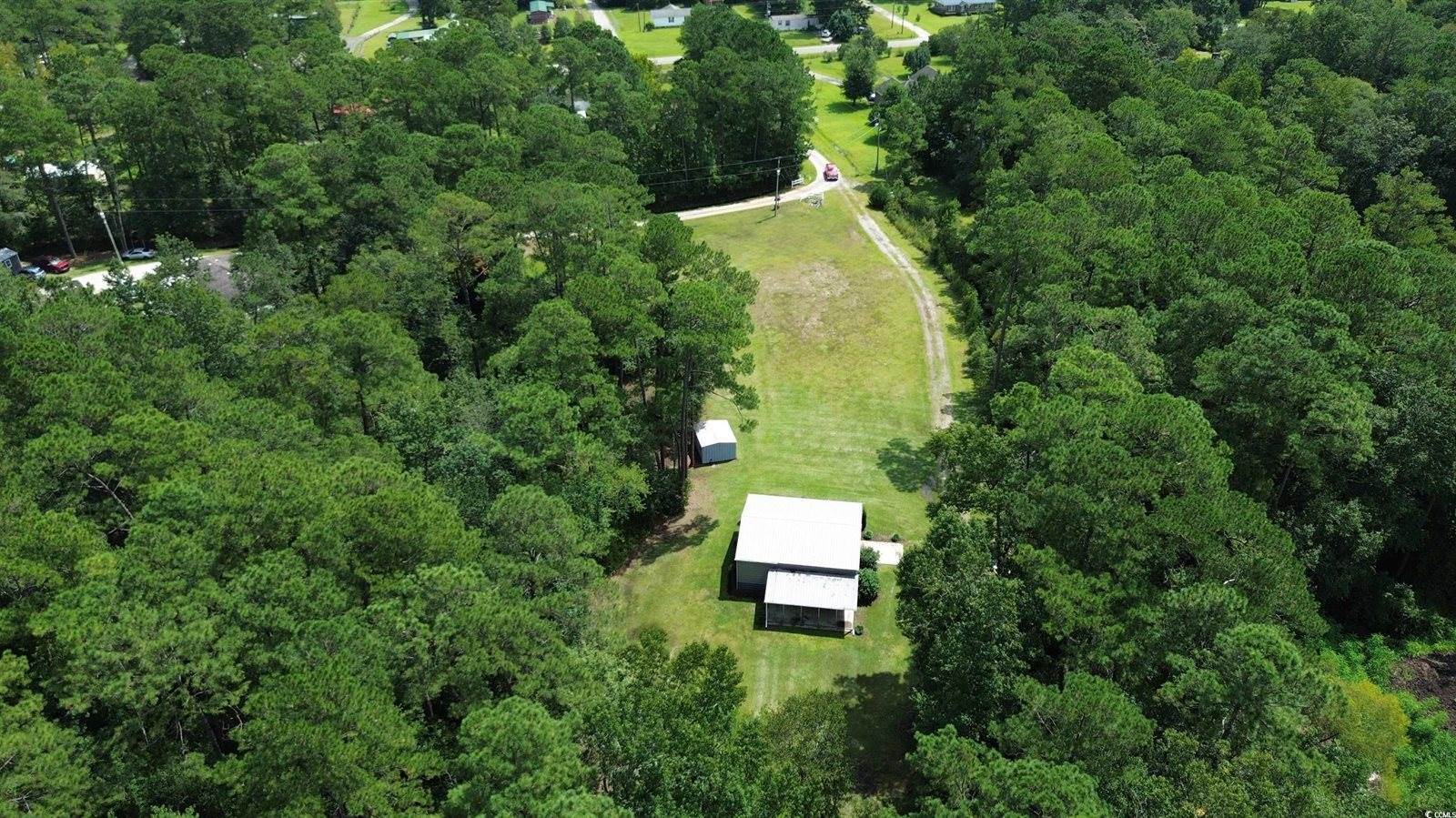 428 Bear Grass Rd., Longs, SC 29568