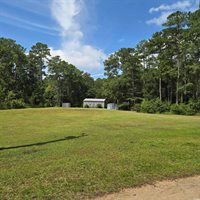 428 Bear Grass Rd., Longs, SC 29568