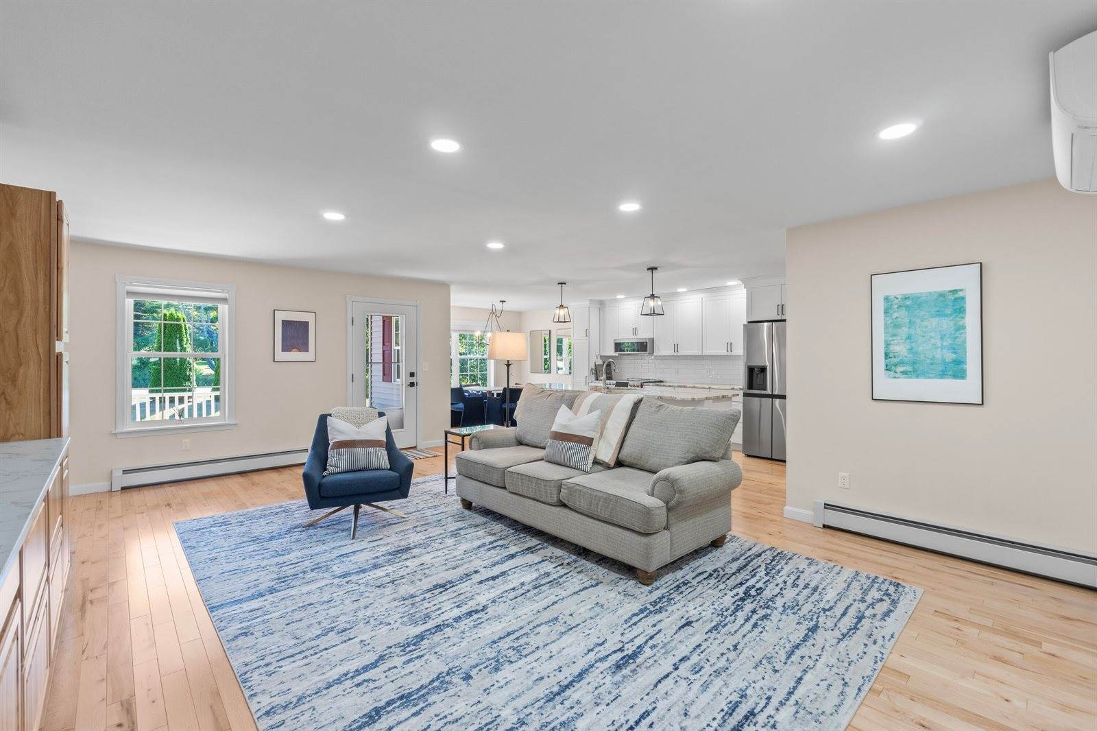 2 Victoria Way, Hampden, ME 04444