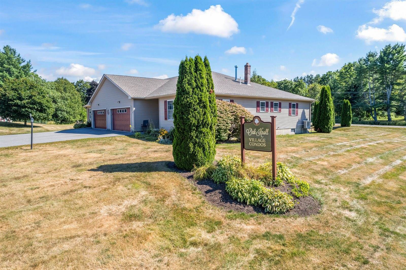 2 Victoria Way, Hampden, ME 04444