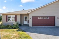 2 Victoria Way, Hampden, ME 04444