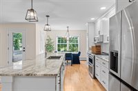 2 Victoria Way, Hampden, ME 04444