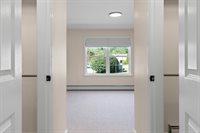 2 Victoria Way, Hampden, ME 04444