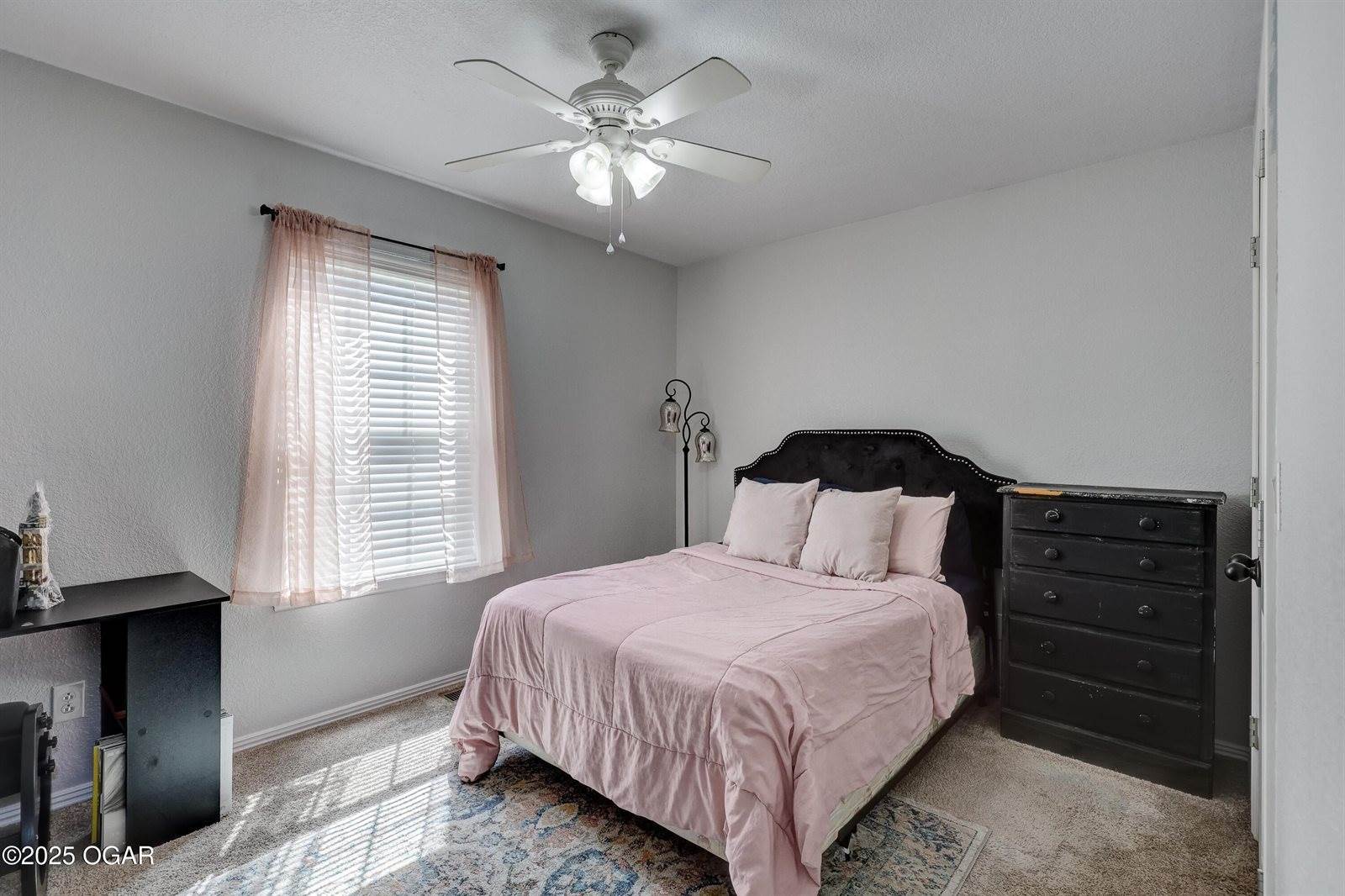 1800 Sally Ann Avenue, Neosho, MO 64850