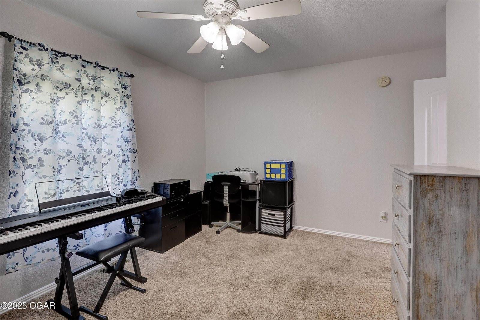 1800 Sally Ann Avenue, Neosho, MO 64850