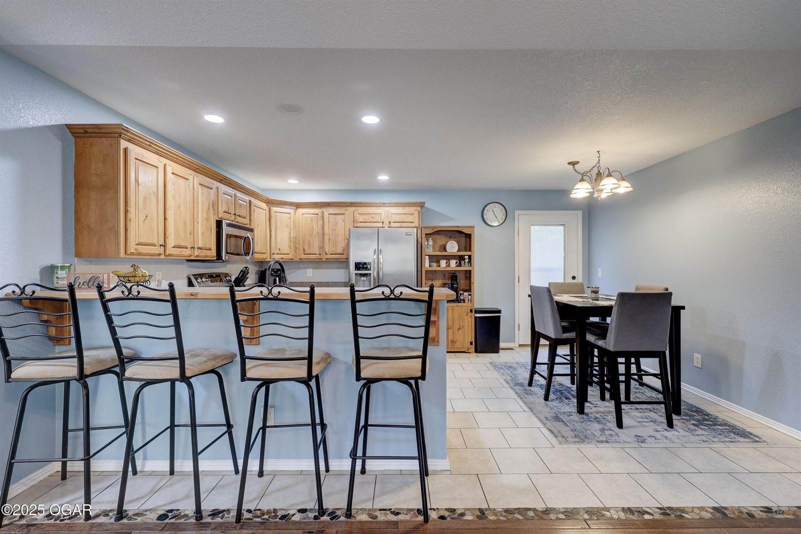 1800 Sally Ann Avenue, Neosho, MO 64850