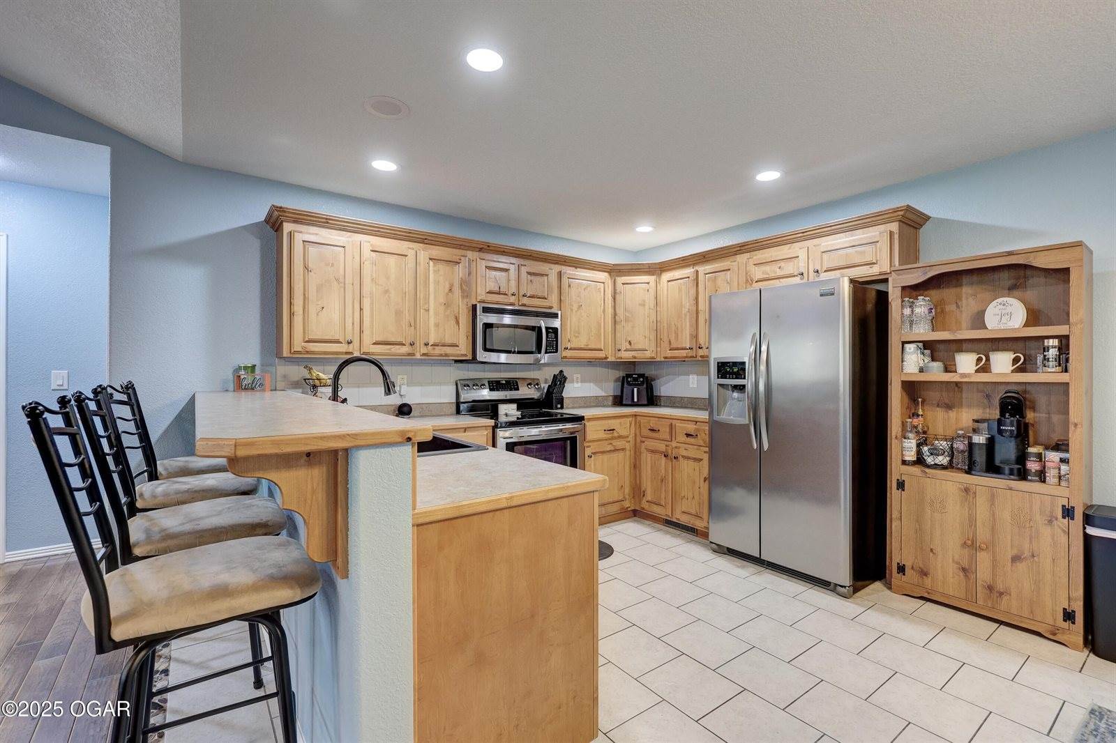 1800 Sally Ann Avenue, Neosho, MO 64850