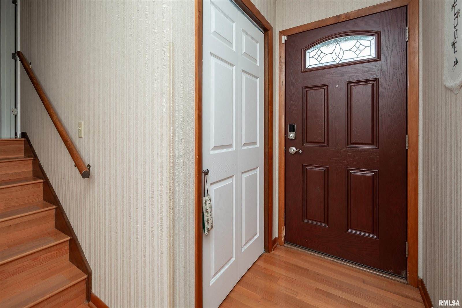 3731 Kenwood Avenue, Davenport, IA 52807