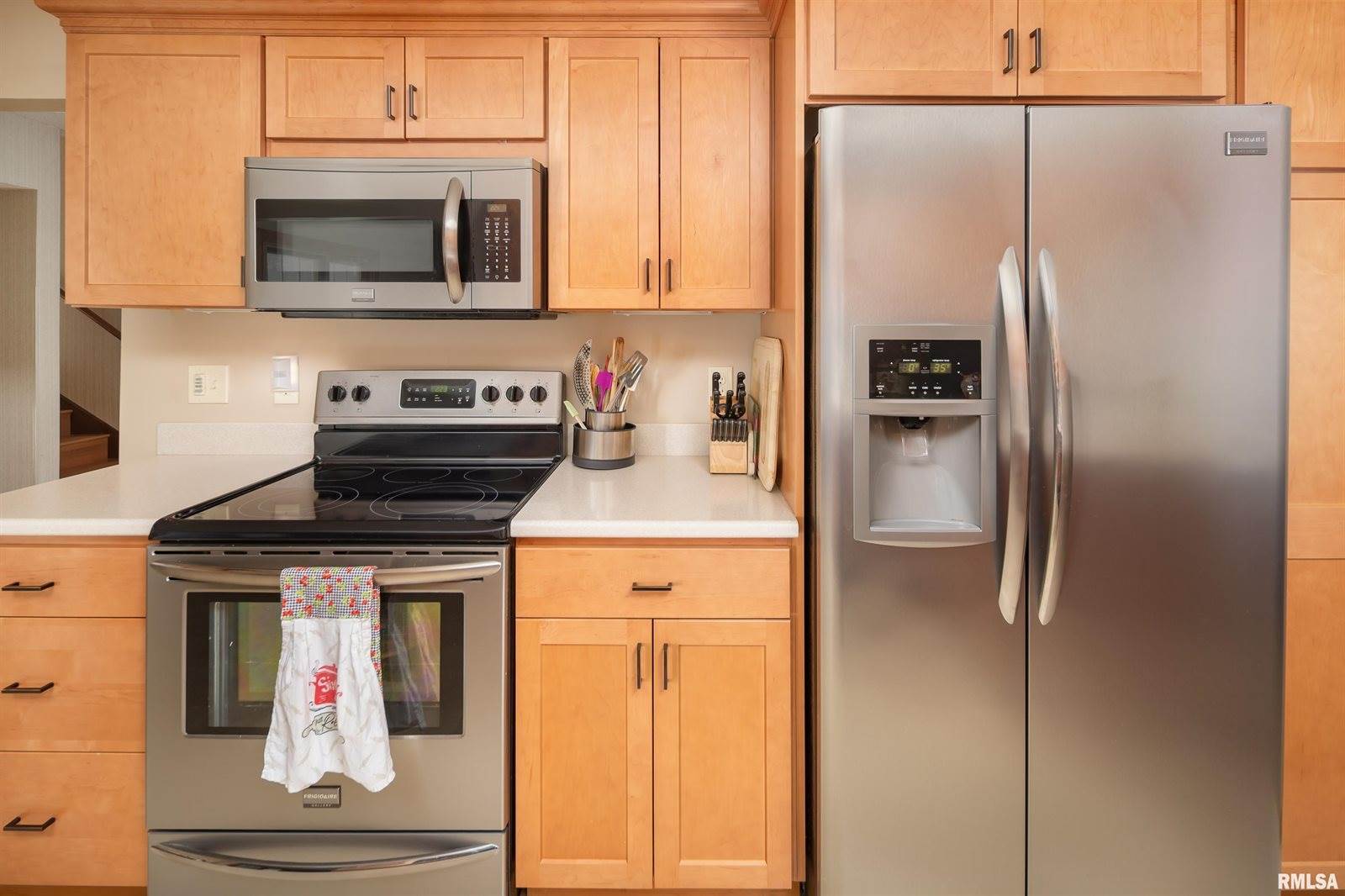 3731 Kenwood Avenue, Davenport, IA 52807