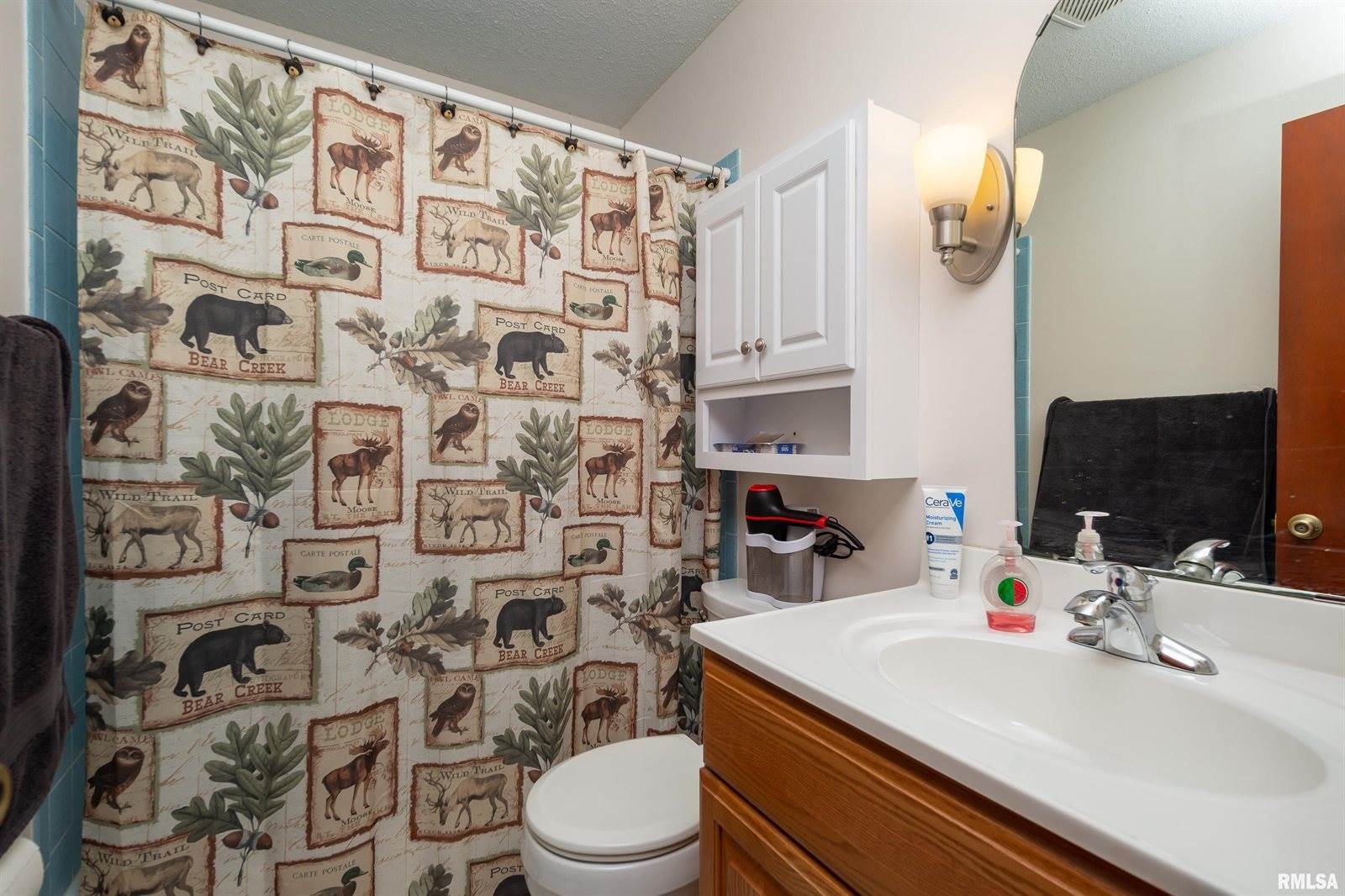 3731 Kenwood Avenue, Davenport, IA 52807