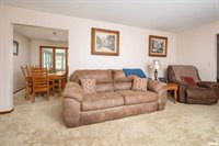 3731 Kenwood Avenue, Davenport, IA 52807