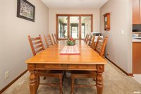 3731 Kenwood Avenue, Davenport, IA 52807