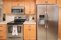 3731 Kenwood Avenue, Davenport, IA 52807