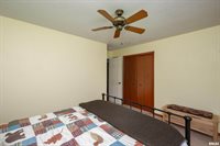 3731 Kenwood Avenue, Davenport, IA 52807