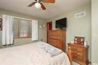 3731 Kenwood Avenue, Davenport, IA 52807