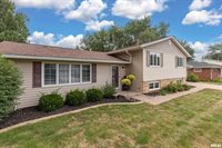3731 Kenwood Avenue, Davenport, IA 52807