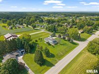 11810 Ridgewood Road, Milan, IL 61264