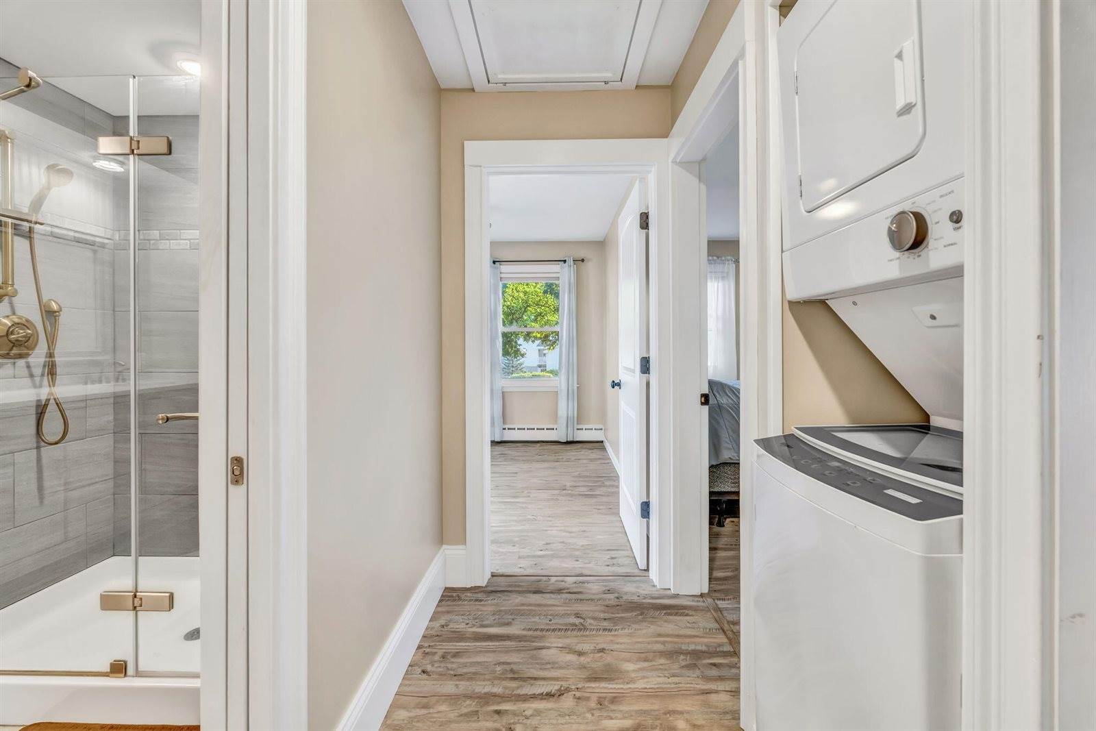 123 Mount Hope Avenue, Bangor, ME 04401